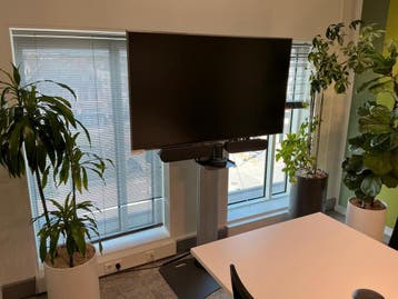 Online veiling: Samsung QM65H 65 inch 4K UHD-display met, Nieuw