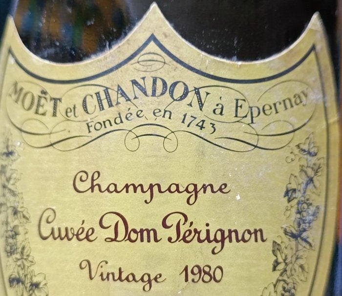≥ 1980 Moët & Chandon, Cuvée Dom Pérignon - Champagne Brut - 1