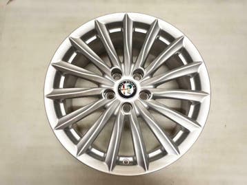 Originele Alfa Giulia 17 inch lichtmetalen velgen, zilver., Auto-onderdelen, Banden en Velgen, Velg(en), Nieuw, 17 inch, Ophalen of Verzenden