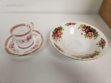 porseleinen servies Rotal China English Rose, Nieuw