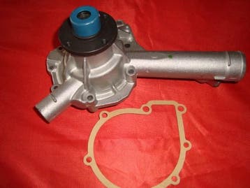 Waterpomp | Mercedes w202, Auto-onderdelen, Ophalen of Verzenden, Nieuw