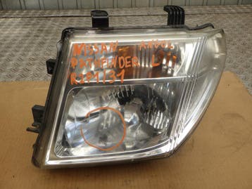 Nissan Pathfinder R51 linker voorlamp Angol Xenon, Verzenden, Gebruikt