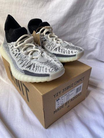 Adidas - YZY 350 V2 CMPCT - Low-top sneakers - Maat: EU 38 -, Nieuw