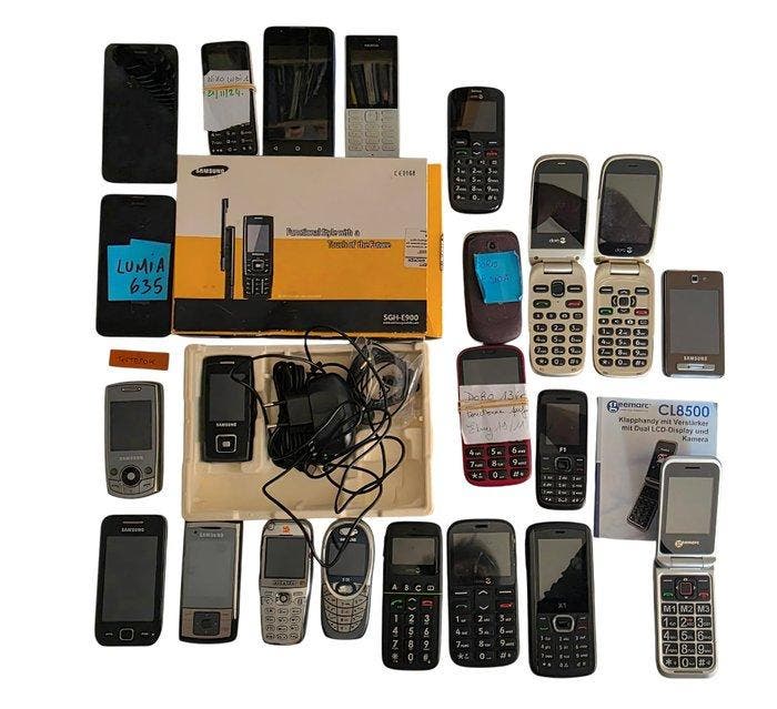 Samsung Alcatel Sagem Wiko LG HTC Thomson Alcatel Sony Doro, Spelcomputers en Games, Spelcomputers | Overige Accessoires