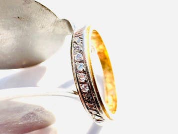 Ring - 18 karaat Geel goud - 0.08ct. tw. Diamant, Sieraden, Tassen en Uiterlijk, Ringen, Nieuw