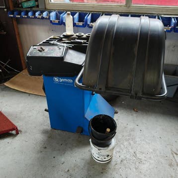 Banden balanceer apparaat, Beisbarth, Nieuw