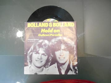 vinyl single 7 inch - Bolland &amp; Bolland - Hold On, Verzenden, Zo goed als nieuw, 7 inch, Pop
