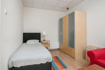 Appartement te huur in Schiedam - 20 m² - 2 kamer(s) - 2, Huizen en Kamers, Huizen te huur, Appartement, Schiedam, Zuid-Holland