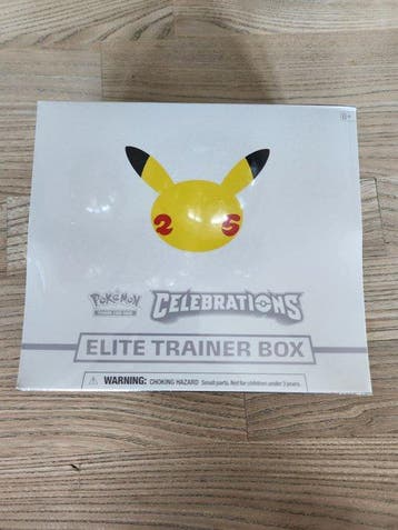 1 Elite trainer box - Pokémon 25th Anniversary Celebrations, Nieuw