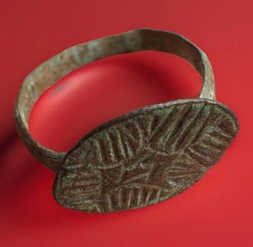 Byzantijns Brons ring (Zonder minimumprijs)