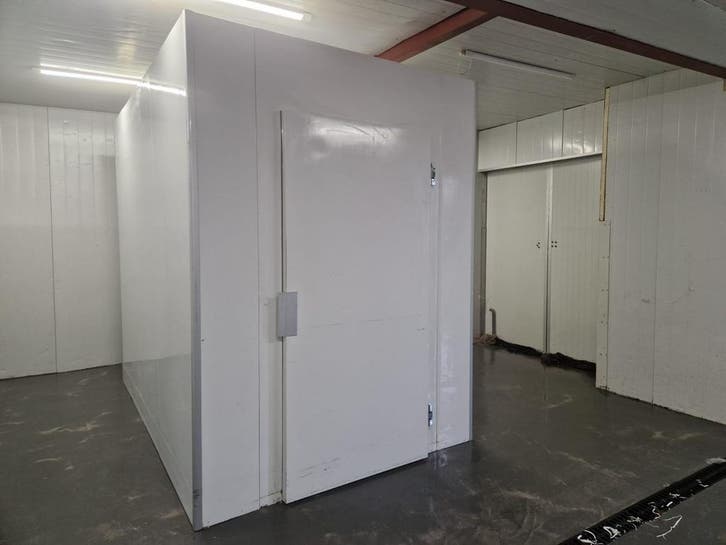Koelcel 183 x 273 x 250 cm, Zakelijke goederen, Horeca | Keukenapparatuur, Koelen en Vriezen