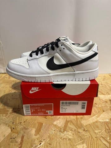 Nike - Dunk Low - Sneakers - Maat: EU 40.5 - Nieuw met tags, Nieuw