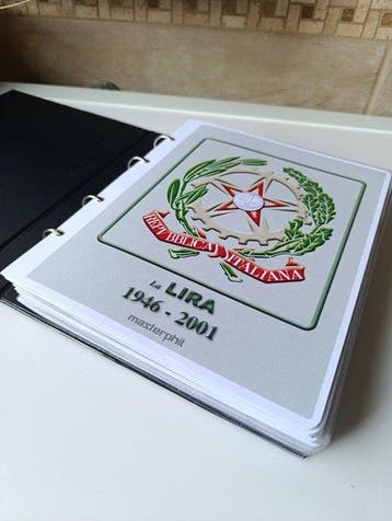 Italië, Republiek Album con collezione 1946-2001 - Inclusa 5