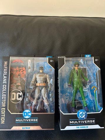 DC COMiCS - Action figure Batman special edition & the
