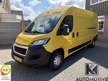 Zakelijke lease - Peugeot Boxer Bestel 335 2.2 BlueHDi 140, Gebruikt, Euro 6, Parkeerassistent, Geel
