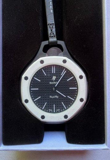 Swatch Royal Pop - Swatch × Audemars Piguet OCHO NEGRO -, Nieuw