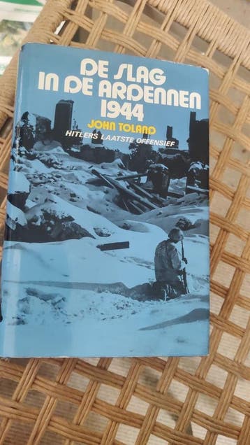 1944 Slag in de ardennen - Toland 9789060451120, Boeken, Verzenden, Gelezen, Toland