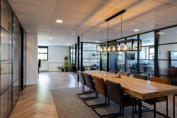 Kantoorruimte te huur Spijkenisse Stevinweg 5-7, Huur, Kantoorruimte