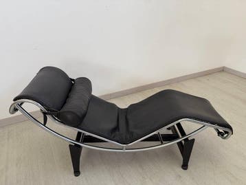Cassina - Le Corbusier, Charlotte Perriand, Pierre Jeanneret