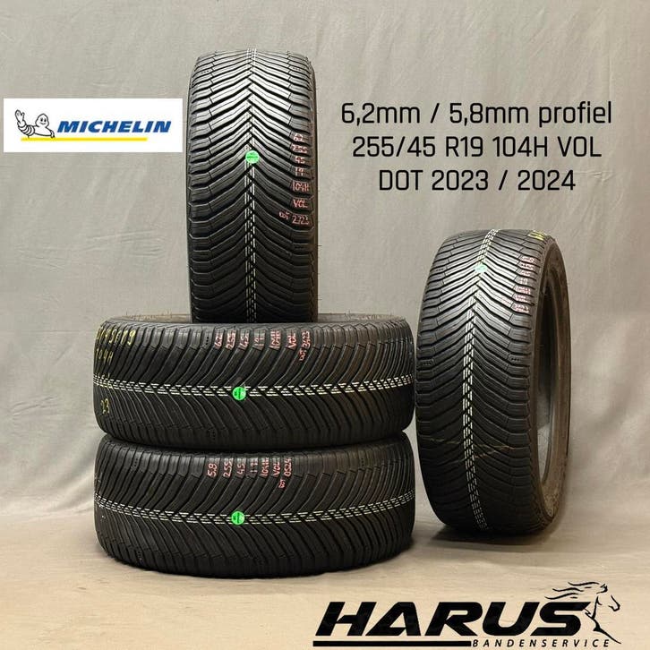 255/45/19 104H VOL Michelin 4seizoensbanden 6,2/5,8mm 4X, Auto-onderdelen, Banden en Velgen, 19 inch, Erkend duurzaam, All Season