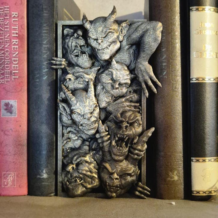 Imps Inferno - Book Nook Insert bookshelf decor, Verzamelen, Beelden en Beeldjes, Nieuw, Verzenden