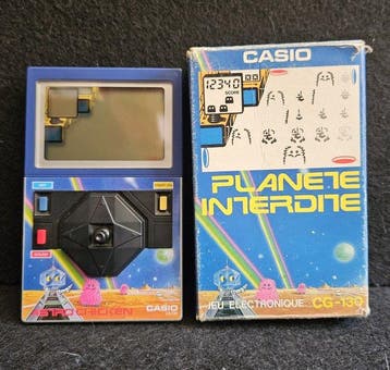 Casio - Cg-130 Astro Chicken Lcd Game Planet Japan MIB -, Nieuw