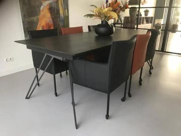 Set van 6 leren kuip eetkamerstoelen - met wieltjes -, Huis en Inrichting, Stoelen, Ophalen of Verzenden, Nieuw, Leer
