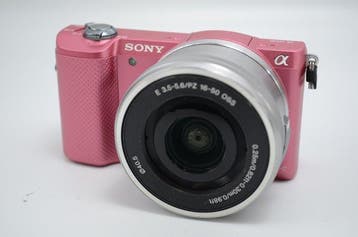 Sony 5000 + E PZ 16-50mm F3.5-5.6 OSS Digitale reflex, Nieuw
