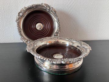 Wine Bottle Coasters - Onderzetter (2) - silverplated -