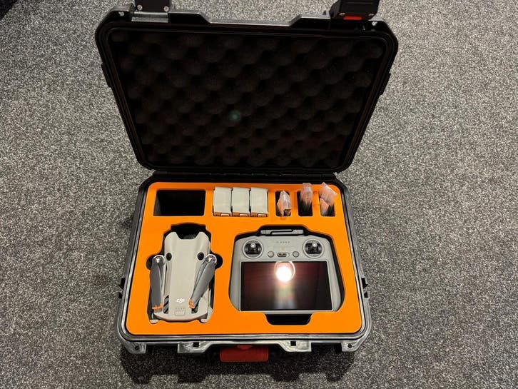 DJI Mini 4 Pro drone 2e hands met 1 jaar garantie €799 (25x), Audio, Tv en Foto, Drones, Zo goed als nieuw, Ophalen of Verzenden