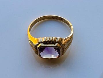 Ring - 18 karaat Geel goud - 1.12ct. tw. Amethist, Sieraden, Tassen en Uiterlijk, Ringen, Nieuw
