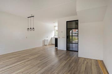 Te huur: Huis Middenweg in Heerhugowaard, Huizen en Kamers, Huizen te huur, Heerhugowaard, Noord-Holland