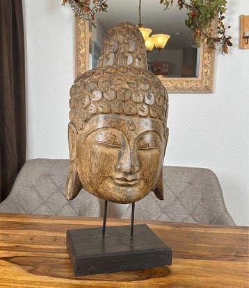 Imposanter handgeschnitzter Buddha Kopf aus Holz, 64 cm,