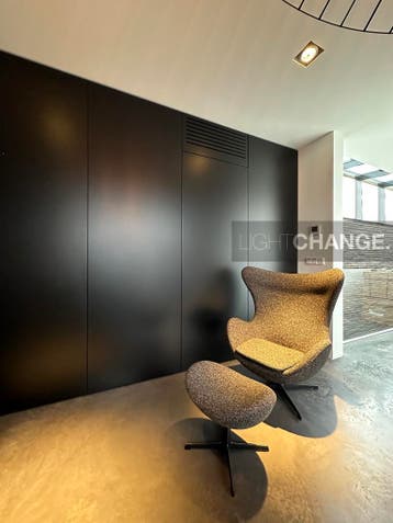 Fritz Hansen EGG Chair + Footstool, stof of leder NIEUW -50%, Huis en Inrichting, Fauteuils, Nieuw, Leer, High-end Furniture