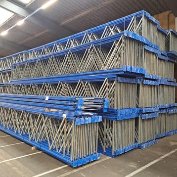 Aanbieding: Voordeelrij gebruikte palletstelling Esmena