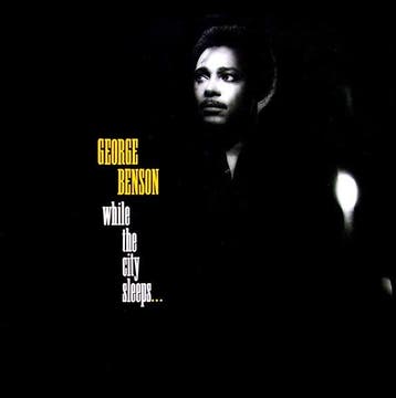 LP gebruikt - George Benson - While The City Sleeps..., Verzenden, Zo goed als nieuw, Overige formaten