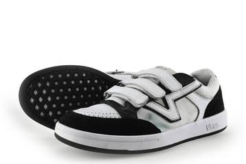 Vans Sneakers Jongens in maat 39 Zwart, Jongen of Meisje, Schoenen, Zo goed als nieuw, Vans