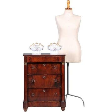 Opvallend kleine fraaie Hollandse Empire commode met 4 laden, Ophalen of Verzenden
