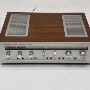 Yamaha - CR-620 Natural Sound AM/FM Solid state stereo, Nieuw