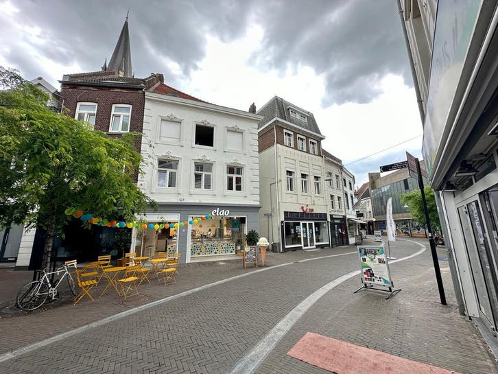 Appartement te huur in Sittard - 80 m² - 2 kamer(s) - 2, Huizen en Kamers, Huizen te huur, Limburg, Appartement