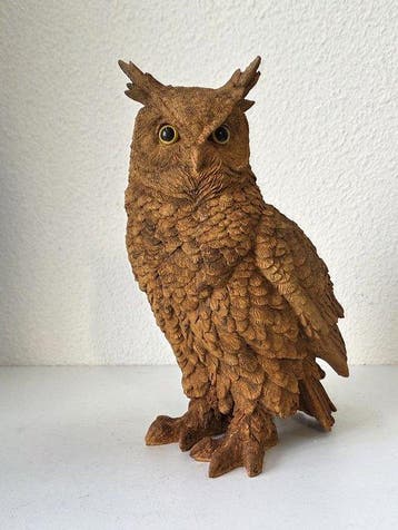Art House - sculptuur, ware grootte levensechte ***UIL*** -, Antiek en Kunst