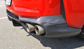 Ferrari 812 carbon diffuser, Verzenden