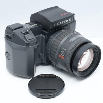 Pentax SFXn with 35-105mm f/4-5.6 lens and Data Back Fp, Nieuw