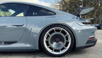 Dit betreft een set Porsche 911 992 GT3RS Carbon aero discs, Verzenden