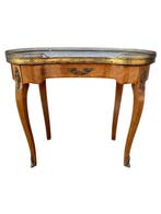 Bijzettafel - Hout - Niervormig tafeltje - H : 47 cm