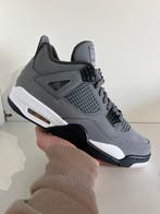 Air Jordan - Air Jordan 4 Retro - Sneakers - Maat: EU 42 -, Nieuw