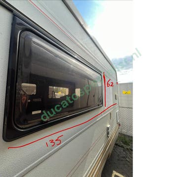 Camper raam / Caravan raam, 135 x 62 cm, Ophalen of Verzenden, Nieuw