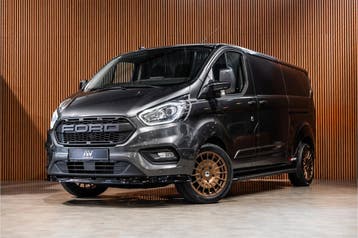 Ford Transit Custom 320 2.0 TDCI L2H1 Limited | ACC | L+R Sc, Automaat, Stof, Gebruikt, Zwart