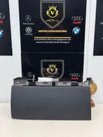 Tesla Model 3 4x4 Dual dashboard kast/handschoen kast 2019, Gebruikt