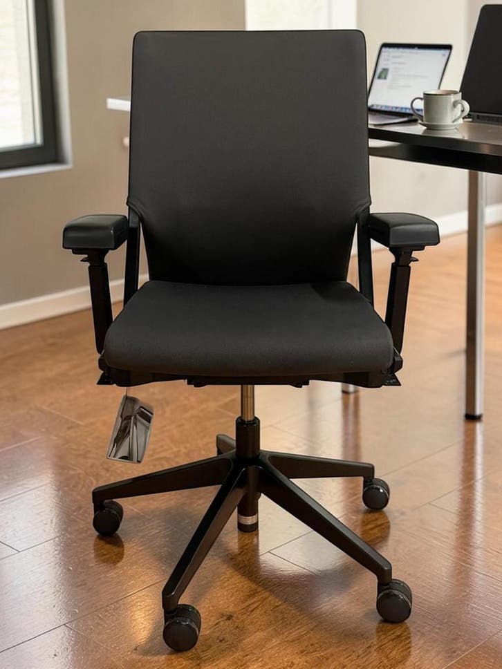 Haworth Comforto 5965 - Ergonomische Bureaustoel - Korting, Huis en Inrichting, Bureaustoelen, Bureaustoel, Zwart, Zo goed als nieuw